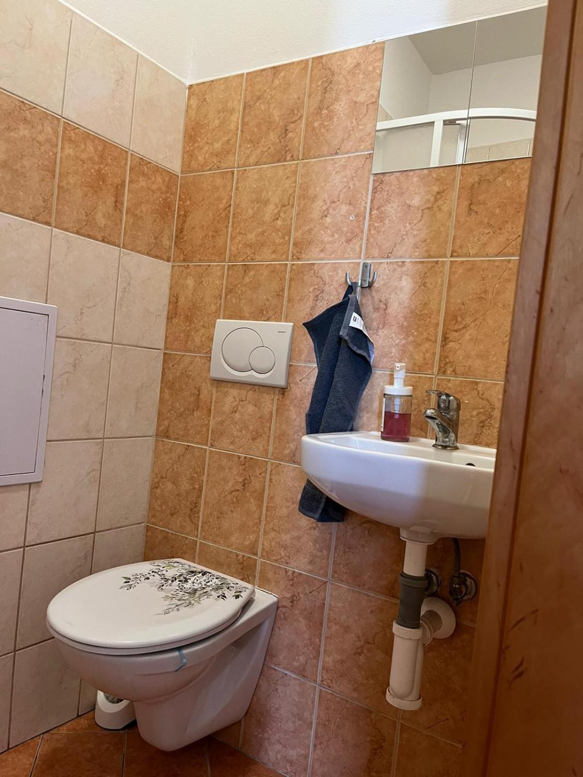 1St Plaza Apartment Pozsony Kültér fotó