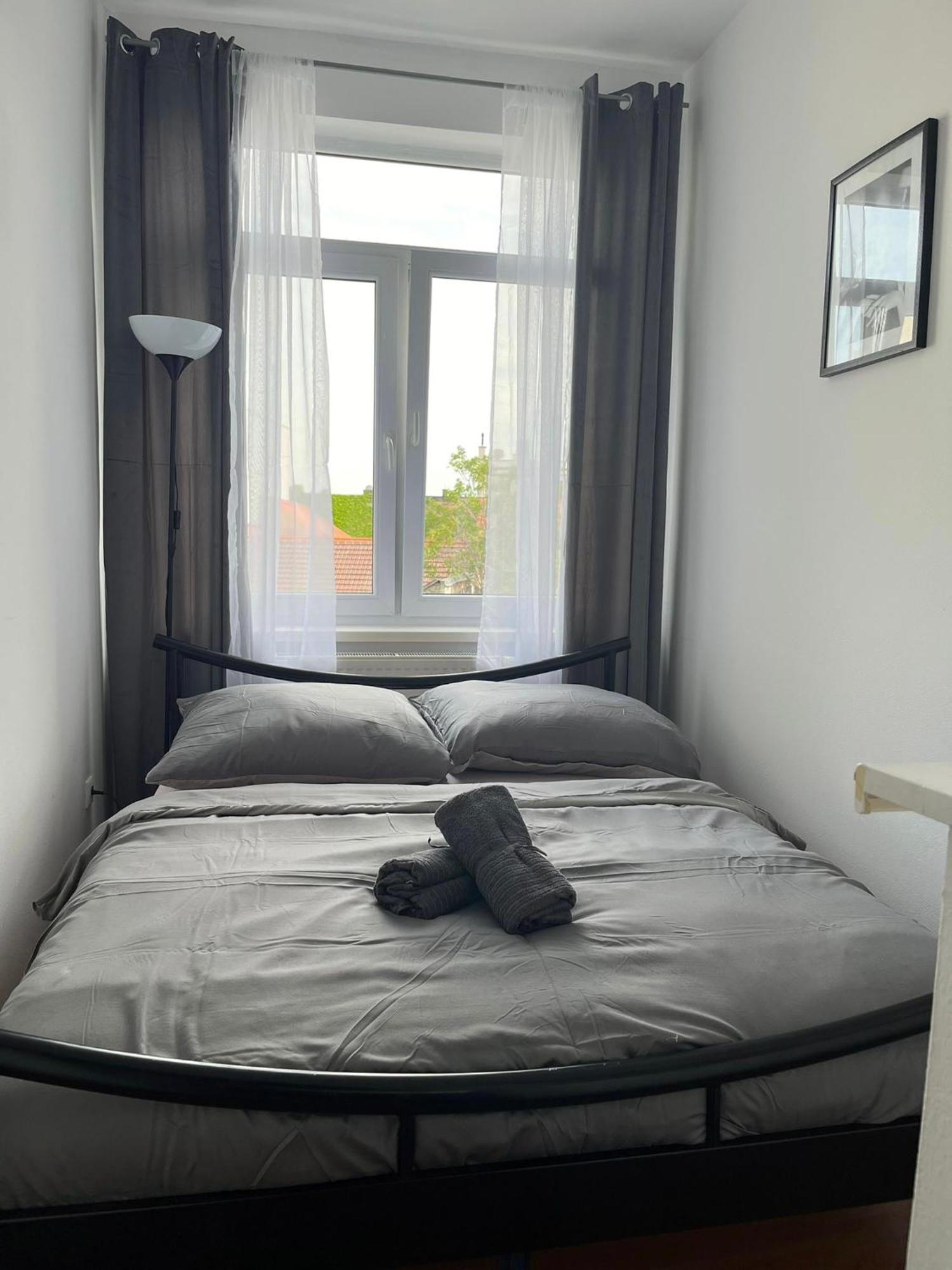 1St Plaza Apartment Pozsony Kültér fotó